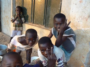 Niños de Busia. Tribu Koromoyons. Niños de Busia. Tribu Koromoyons.